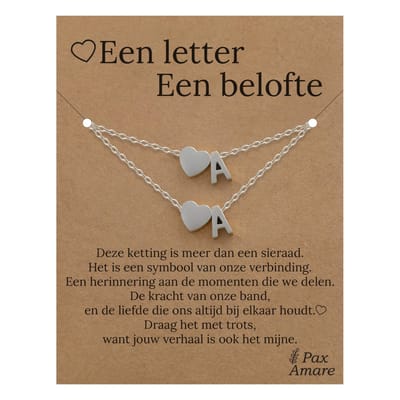 Letter A ketting + armband set op Cadeau Kaartje - Een letter, een belofte - Zilverkleurig Stainless Steel - Initiaal & Hartje Hanger - Pax Amare