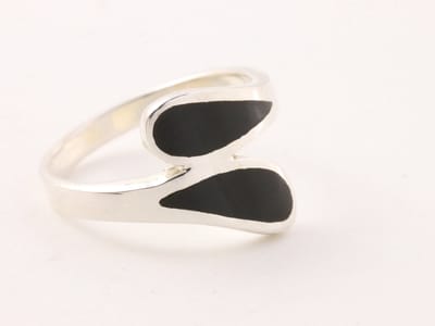 Zilveren ring met onyx - maat 17