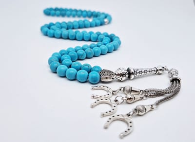 Handgemaakte tesbih "Tasbih" natuursteen "Turkoois" - Aantal kralen 99 - Diameter kralen 8MM - met metaal tassel "Hoefijzer" - Een mooi cadeau-idee
