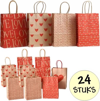24x Papieren Uitdeeltasjes Love & Hearts - 15x8x21cm - Stevig Papier - Traktatie Zakjes - Papieren Tasjes - Cadeau Zakjes - Uitdeelzakjes - 4 Verschillende Motieven - Kraftpapier - 24 Stuks
