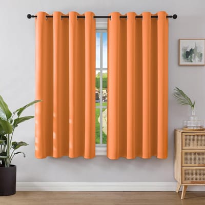 Dailygoody - Verduisteringsgordijnen - Warmte-isolerend - 2 Stuks - Oranje - Hittebescherming - Perfect voor Slaapkamer en Woonkamer - 137 x 117 cm