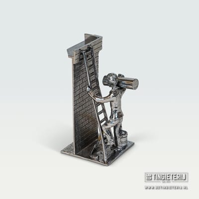 Beeldje Dakdekker - Jubileum - Cadeau dakdekkersbedrijf - luxe geschenk - dakdekken - beroepen beeldje