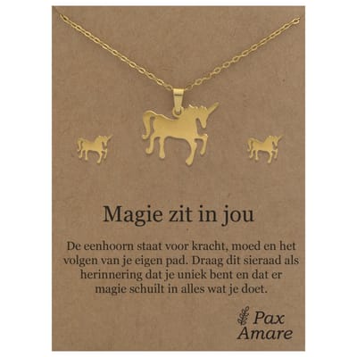 Stainless Steel Eenhoorn Ketting + Oorbellen Setje op Cadeau Kaartje - Magie zit in jou - 45 cm ketting & ± 10x10mm Oorknopjes - Goudkleurig Roestvrij Staal - Pax Amare