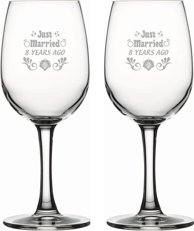 Gegraveerde set witte wijnglazen 26cl Just Married 8 years ago