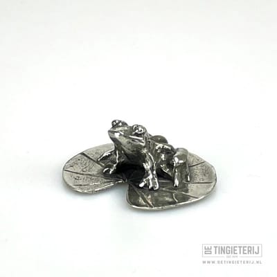 Kikker op blad - miniatuur kikker - kikker verzameling - ambachtelijk en handgemaakt
