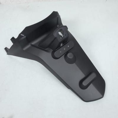 Bavette arrière pour scooter Peugeot 50 Tweet 780783 / 60100-Z6A-0000 Neuf