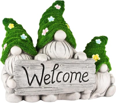 Dekoratief | Trio gnomes 'Welcome', groen/grijs, magnesium, LED, 39x15x33cm | A250702