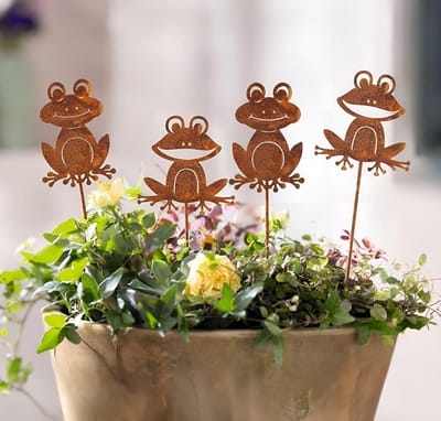 Tuinstekers Kikker - Bloemensteker Metaal - Tuin Decoratie - Trendy Roestafwerking - 38 cm Hoog - Bruin