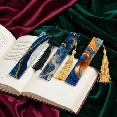 Set van 3 Gepersonaliseerde Boekenleggers met Gouden Folie en Kwastje, Handgemaakte Boekenleggers voor Vrouwen en Meisjes, Elegante Leeshulp en Cadeau voor Boekenliefhebbers