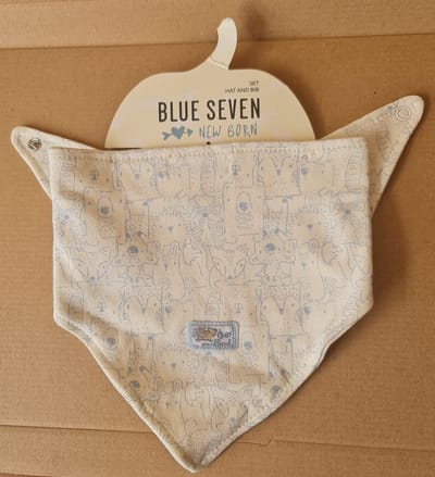 Blue Seven Muts en Slabbedje Maat 68 blauw
