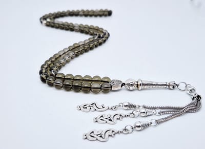 Handgemaakte tesbih "Tasbih" natuursteen " Rookkwarts" - Aantal kralen 99 - Diameter kralen 8MM - met metaal tassel "Moeder" - Een mooi cadeau-idee