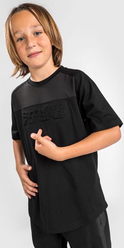 Venum OKINAWA 3.0 T-shirt Kinderen Zwart Rood - Kids - 8 Jaar
