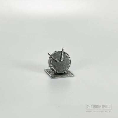 Miniatuur beeldje Trommel - Jubilaris Trommel - Cadeau trommelaar - Geschenk Drummer - Muziek cadeau - Afscheid muzikant