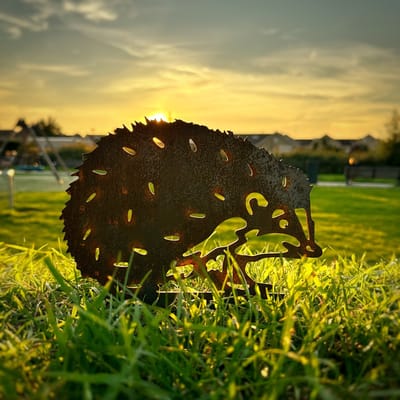 Weterings Store® - Tuindecoratie - Tuin - Tuin decoratie voor buiten - Cortenstaal - Metalbird - Egel - 21x26cm