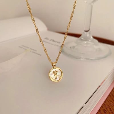 Collier Pendentif Coquillage Circulaire Irrégulier Nouveau 2025, Convient aux Colliers Sexy pour Femmes, Bijoux de Luxe pour Fête gray