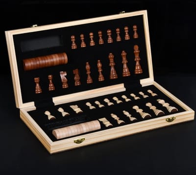 WK 2-in-1 Magnetisch Schaak- en Damspel – Opvouwbaar Houten Bord 39x39 cm – Luxe Set met Massief Houten Stukken en Opbergdoos