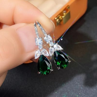 Boucles d'oreilles pendantes esthétiques en forme de larme avec zircone cubique verte pour femmes, accessoires de fête de haute qualité, cadeau d'anniversaire, bijoux tendance brown