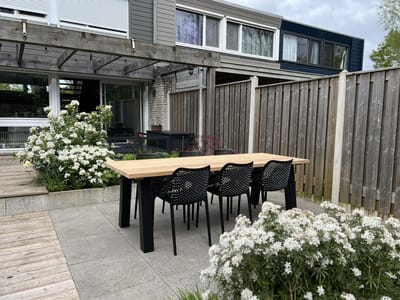 Hardhout Tuintafel | Iroko rechthoekig onbehandeld | 240cm 6 personen | Duumaa Tafels | A zonder ligger poot