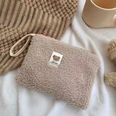 WiseGoods Premiun Pluche Opberg Tasje Make-Up - Reistasje - Fluffy Etui - Toilettas - Makeup Tas - Tasje - Etuis - Reizen - Khaki