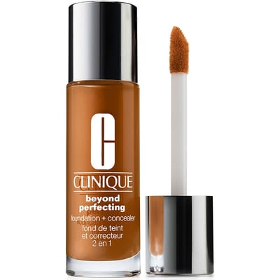 Clinique Beyond Perfecting Foundation en Concealer 30 ml (Verschillende Tinten) - Amber