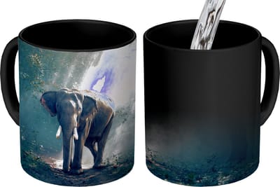 Magische Mok - Foto op Warmte Mokken - Koffiemok - Olifant - Dieren - Licht - Bos - Natuur - Wilde dieren - Magic Mok - Beker - 350 ML - Theemok