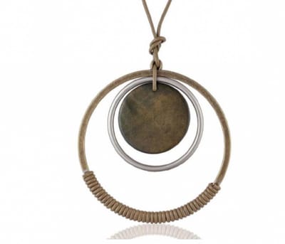 Ketting- Anna-Lynn-groen- hout -metaal -groen knoopkoord- allergievrij-Charme Bijoux