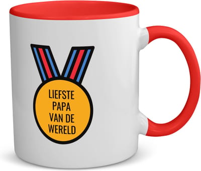 Akyol - liefste papa van de wereld koffiemok - theemok - rood - Papa - de liefste vader - vader cadeautjes - vaderdag - verjaardagscadeau - verjaardag - cadeau - geschenk - kado - gift - vader artikelen - 350 ML inhoud