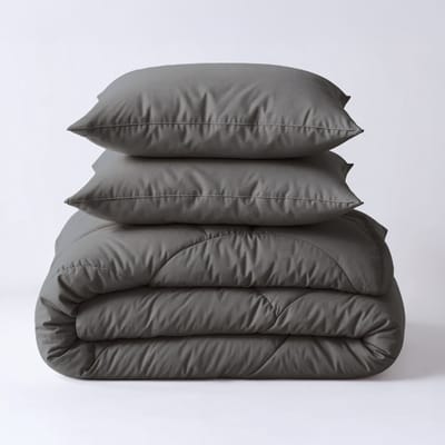Dekbed-Discounter - Sleeptime Dekbed Zonder Overtrek 200 x 200 cm - Inclusief 2 kussenslopen - Wasbaar op 40 graden - Verkoelend dekbed - Antraciet