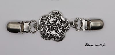 Frutsels by Es -Vestsluiting - Vestclip - Sjaalspeld - Vestklem - Bloem - sierlijk - Zilverkleurig