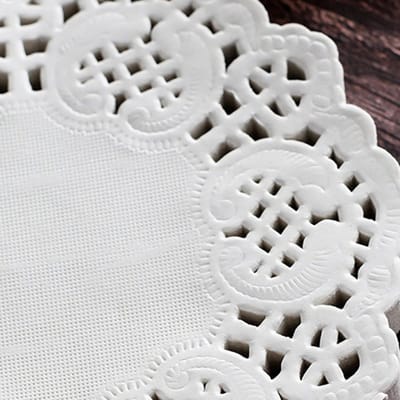 Papieren Kleedjes - Olieabsorberend Papier - Voedsel Presentatie - Holle Bloemenrand - 11.5 cm Diameter - Wit