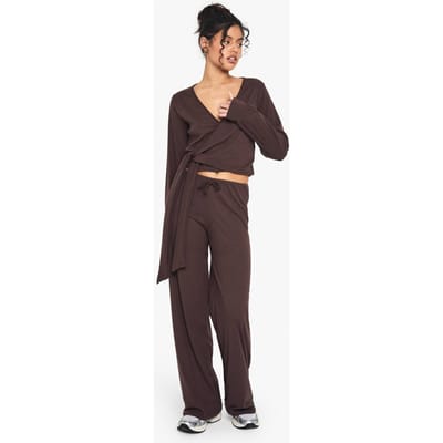 boohoo Dames Rib Wrap Over Tie Detail Top & Trouser Set | Chocolate | Maat: 10