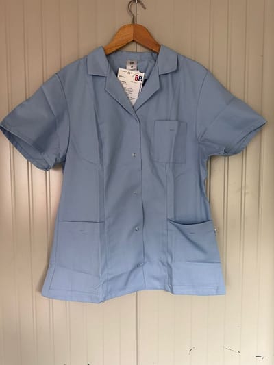BP 1512 dames zorgjasje | Lichtblauw | kort mouw | Maat S | lengte 102 cm