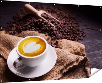Gards Tuinposter Kopje Koffie in een Hartje met Koffiebonen - 180x120 cm - Tuindoek - Tuindecoratie - Wanddecoratie buiten - Tuinschilderij