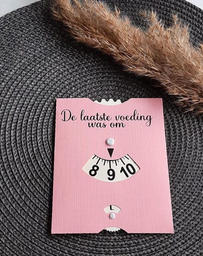 Mint11 - Voedingskaart pastel roze - Babyvoeding accessoires - kraamcadeau - kraamkado - baby benodigdheden - voedingsschijf - parkeerschijf