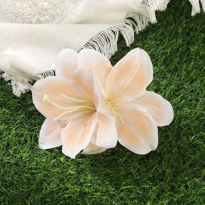Simulatie Bloemen Haarclip Strandvakantie Stijl Hoofddeksel Grote Bloem Kleine Haarspeld Mooie Haaraccessoires Voor Vrouwen One size geel