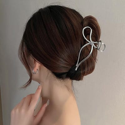 Pinces à cheveux élégantes en métal avec nœud pour femmes Or Argent Géométrique Pince à cheveux creuse pour filles coréennes Accessoires de cheveux de mode argenté
