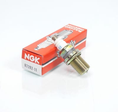 Bougie d'allumage courte NGK R7282-11 / R6120-11 compétition pour moto Neuf