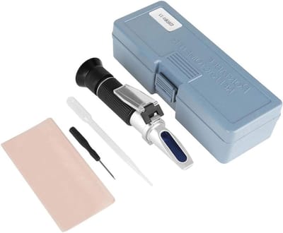Nauwkeurige handheld refractometer voor zoutgehalte en snijolie - 0-100‰ en 0-32% met compacte afmetingen