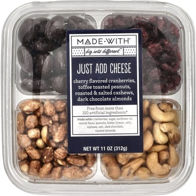 Fait avec, Ajoutez juste du fromage, Canneberges aromatisées à la cerise, Cacahuètes au caramel croquant grillées, Noix de cajou salées grillées, Amandes au chocolat noir, 312g (11 oz)
