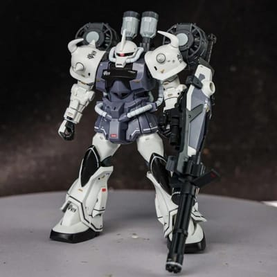 Nouveau STAR HG B3 Gouf Maquettes Figurine d'Action Échelle 1/144 Avec Sacs à Dos Double Flyer Disponibles en Plastique Bleu Blanc Jouet Cadeaux Garçon blanc