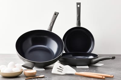 ISENVI Avon Pannenset Inductie - Keramisch - 8 Delig - Koekenpannen & wokpan - PFAS, PTFE Vrij - Alle warmtebronnen