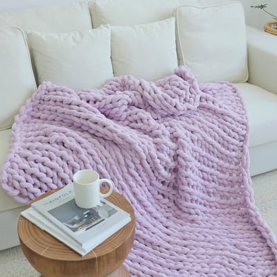Grof gebreide chenille deken - handgemaakt, warm en gezellig voor bank en bed (76 x 105 cm)