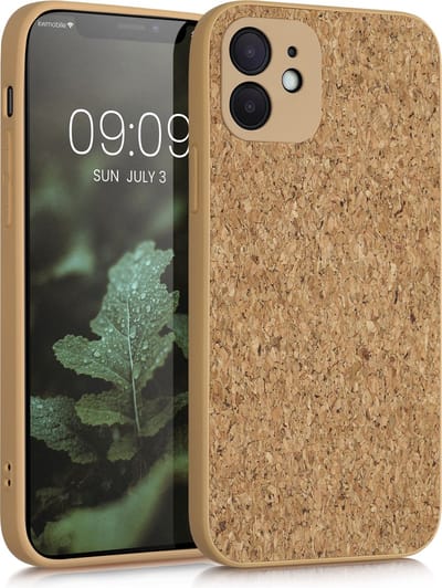 kwmobile hoes geschikt voor Apple iPhone 12 - Telefoonhoesje van kurk en TPU in lichtbruin