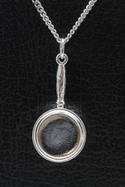 Zilveren Koekenpan ketting hanger