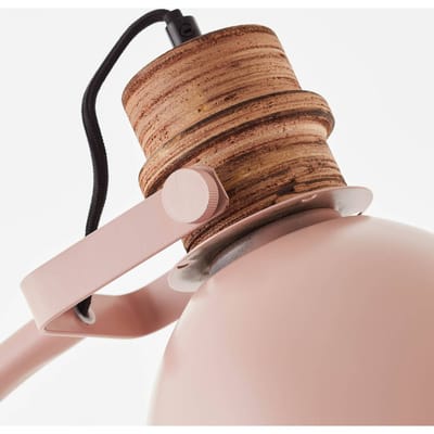 Brilliant Erena vloerlamp 1,5m lichtroze metaal/hout voetschakelaar 1x A60, E27, 40 W, geschikt voor normale lamp (niet inbegrepen)