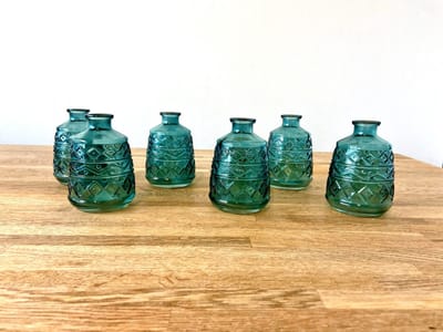 Mini vaasjes groen met figuurtjes opdruk - 4 stuks - 7,5cm x 11cm - glas