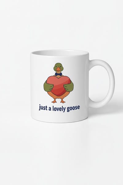 Schattige Gans Mok met Hart en Strikje - 'Just a Lovely Goose' Design Koffiemok