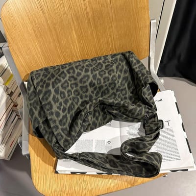 Ruime Unisex Schoudertas van Canvas voor Dames - Mode Tas voor Dagelijks Gebruik, Kantoor, School en Reizen
