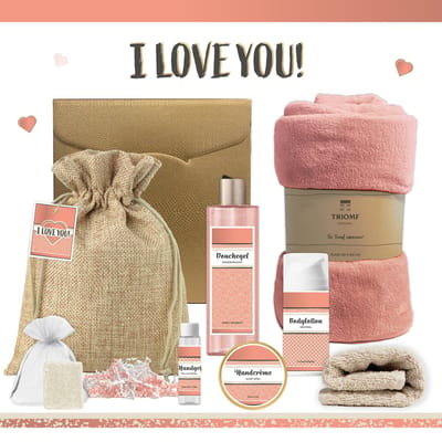 Geschenkset “I love you!” - 8 producten - 1070 gram | Giftset voor haar - Luxe wellness cadeaubox - Cadeau vrouw - Verjaardag - Set Valentijnsdag - Geschenk Ik hou van jou - Cadeaupakket Kerst - Speciaal voor jou Gift Valentijn - Vriendin Moeder Roze