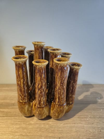DK | Vaas Tube Inga Jahra | Bruin Brons